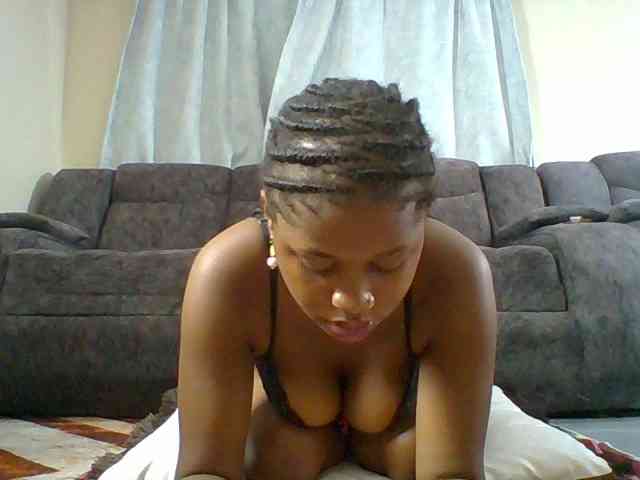 Hot-chocolate-baby webcam