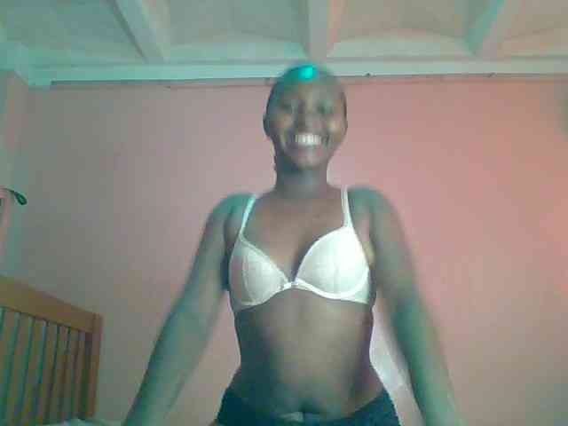 Hot-chocolate-baby webcam