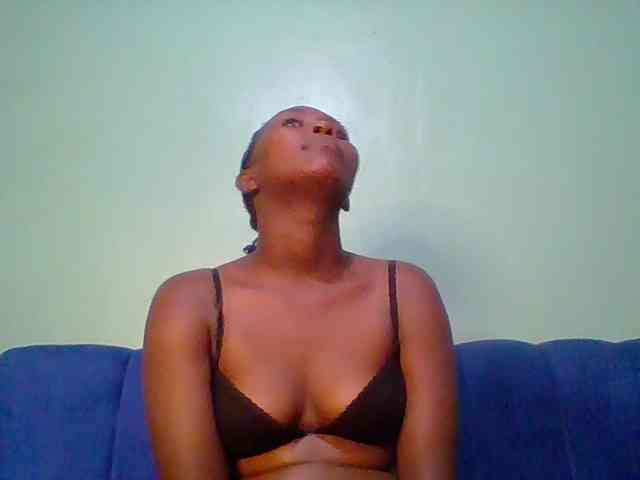 Hot-chocolate-baby webcam