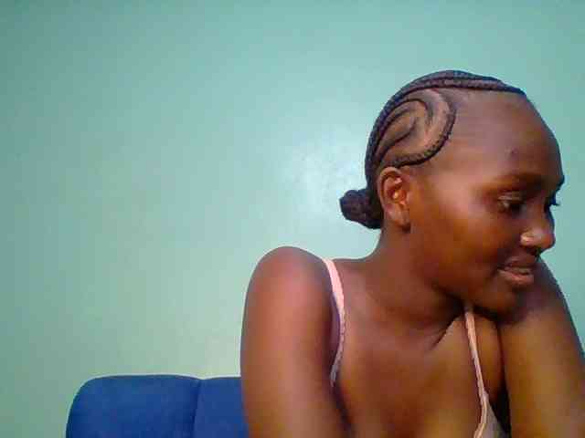 Hot-chocolate-baby webcam