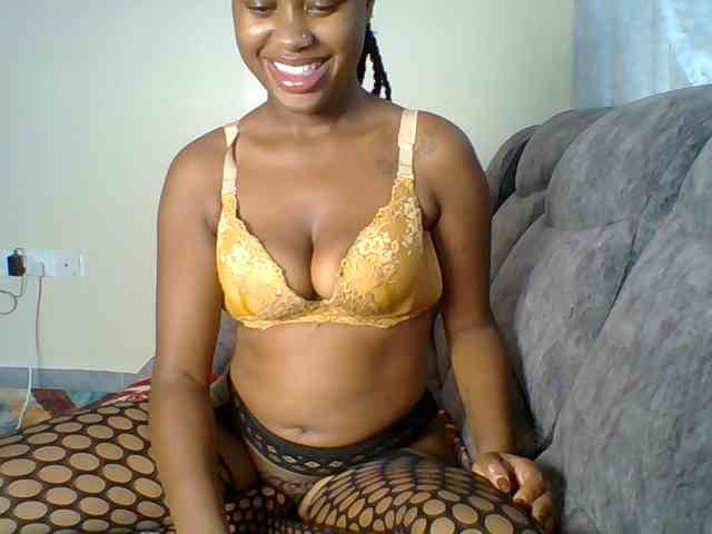 Hot-chocolate-baby webcam