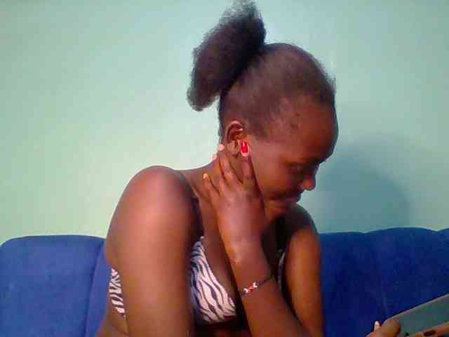 Hot-chocolate-baby webcam