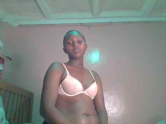 Hot-chocolate-baby webcam