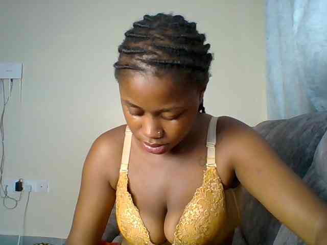 Hot-chocolate-baby webcam