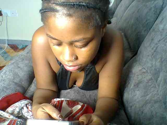 Hot-chocolate-baby webcam