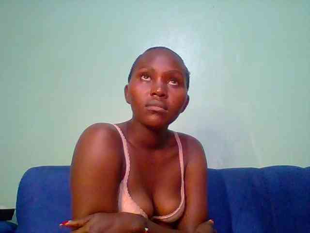 Hot-chocolate-baby webcam