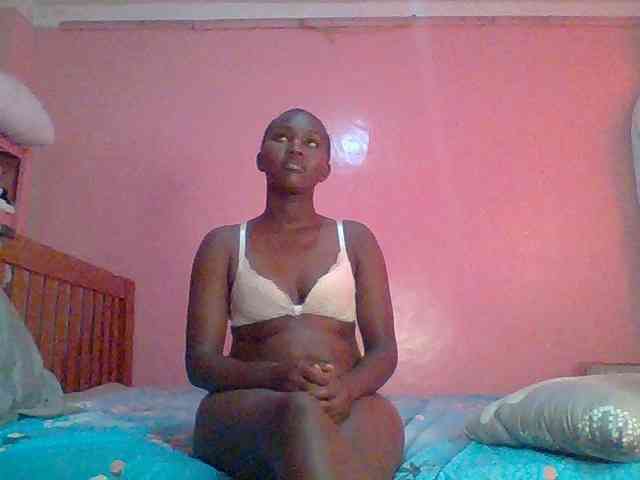 Hot-chocolate-baby webcam