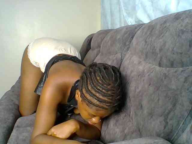 Hot-chocolate-baby webcam