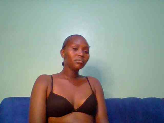 Hot-chocolate-baby webcam