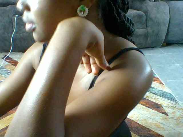 Hot-chocolate-baby webcam