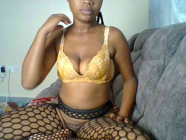 Hot-chocolate-baby webcam