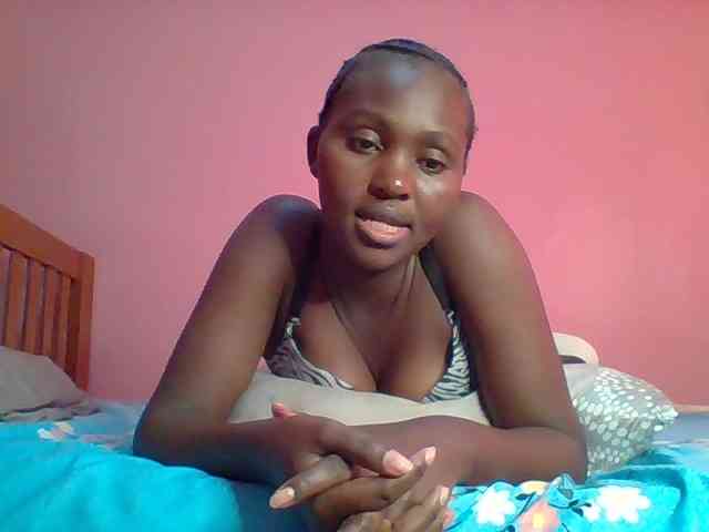 Hot-chocolate-baby webcam