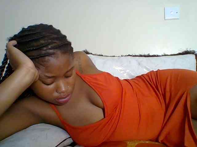 Hot-chocolate-baby webcam