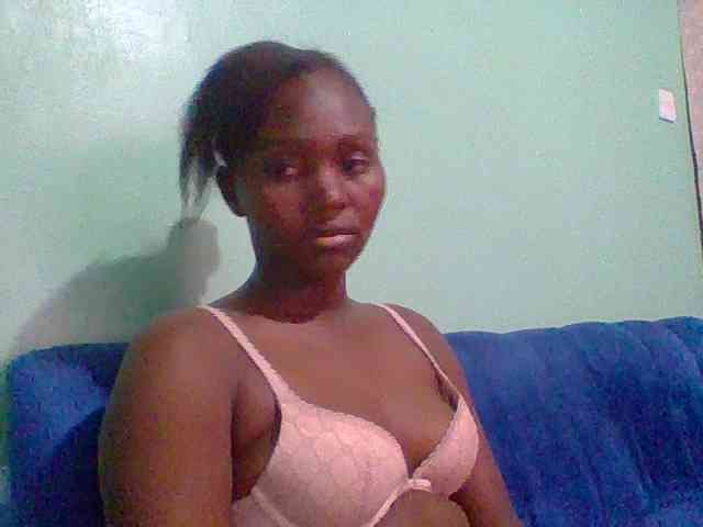 Hot-chocolate-baby webcam