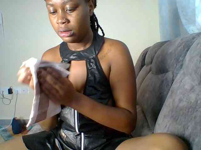 Hot-chocolate-baby webcam