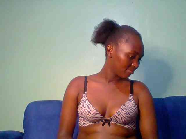 Hot-chocolate-baby webcam