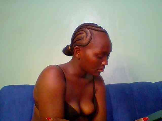 Hot-chocolate-baby webcam