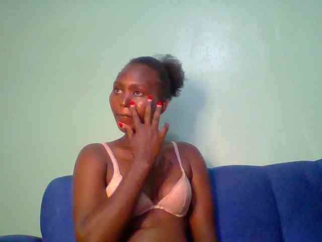 Hot-chocolate-baby webcam