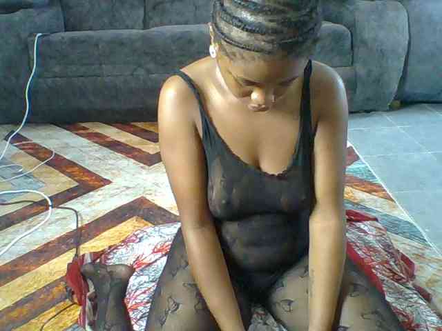 Hot-chocolate-baby webcam