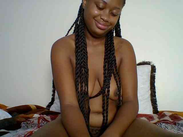 Hot-chocolate-baby webcam