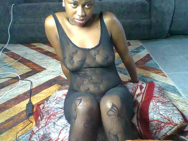 Hot-chocolate-baby webcam