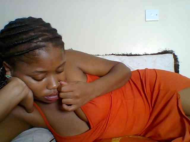 Hot-chocolate-baby webcam