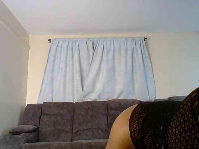 Hot-chocolate-baby webcam