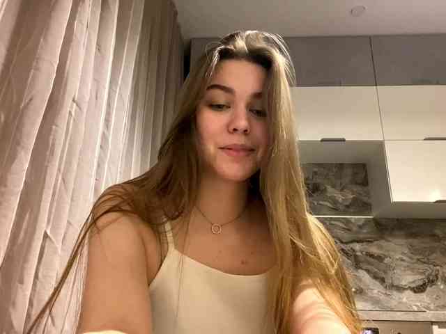 AdelleLenhard AdelleLenhard