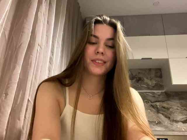 AdelleLenhard AdelleLenhard