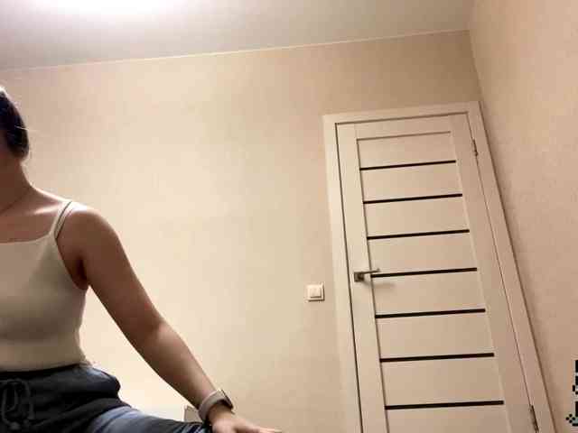 AdelleLenhard AdelleLenhard