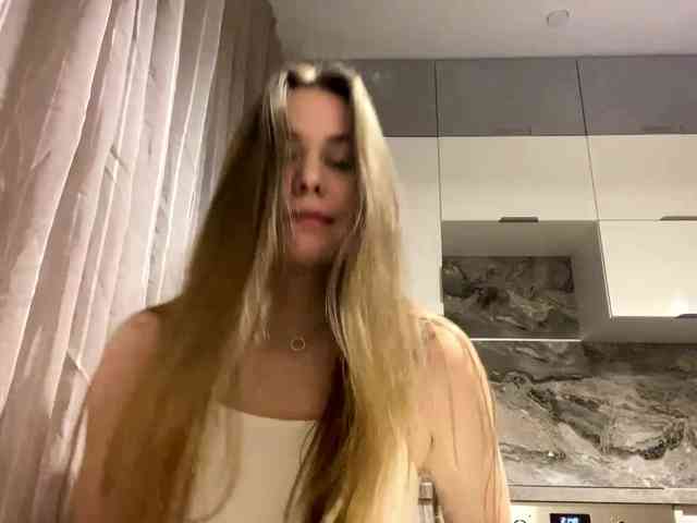 AdelleLenhard AdelleLenhard