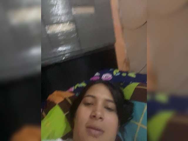 rossana-queen webcam bongacams model stream image