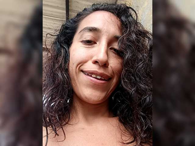 TaniaMarqueza's BongaCams show and profile