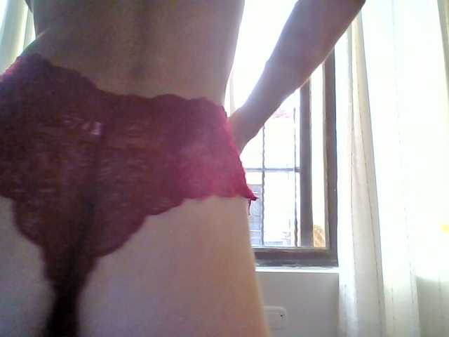 TaniaMarqueza's BongaCams show and profile