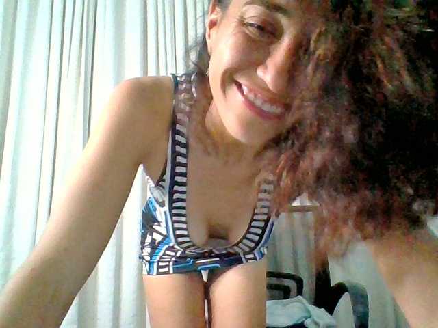 TaniaMarqueza's BongaCams show and profile