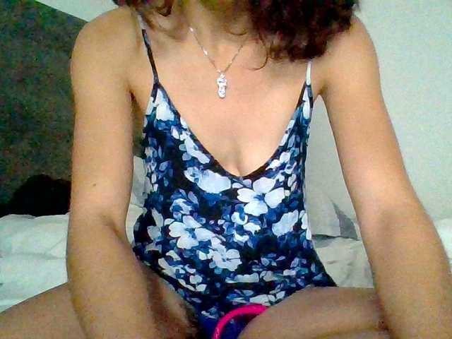 TaniaMarqueza's BongaCams show and profile