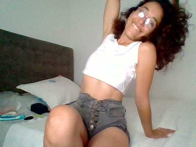 TaniaMarqueza webcam