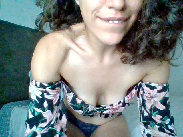 TaniaMarqueza's BongaCams show and profile