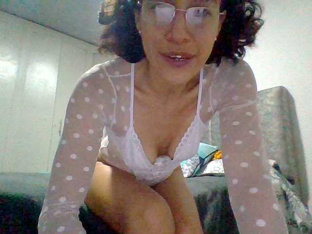 TaniaMarqueza's BongaCams show and profile