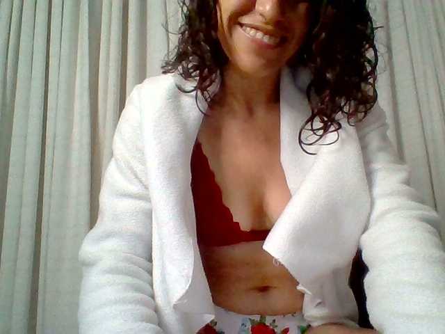 TaniaMarqueza's BongaCams show and profile