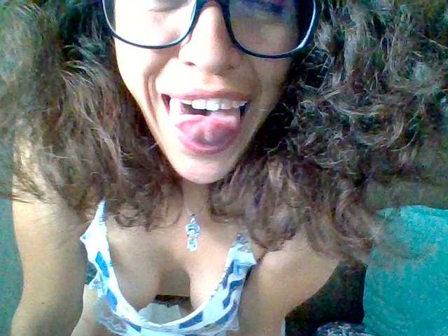 TaniaMarqueza's BongaCams show and profile