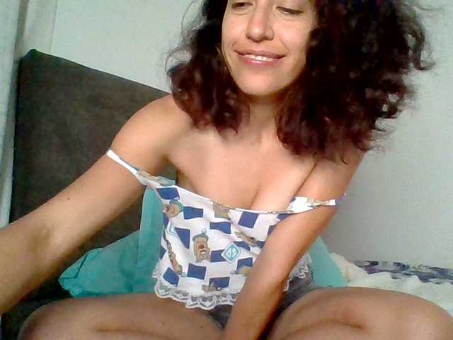 TaniaMarqueza's BongaCams show and profile