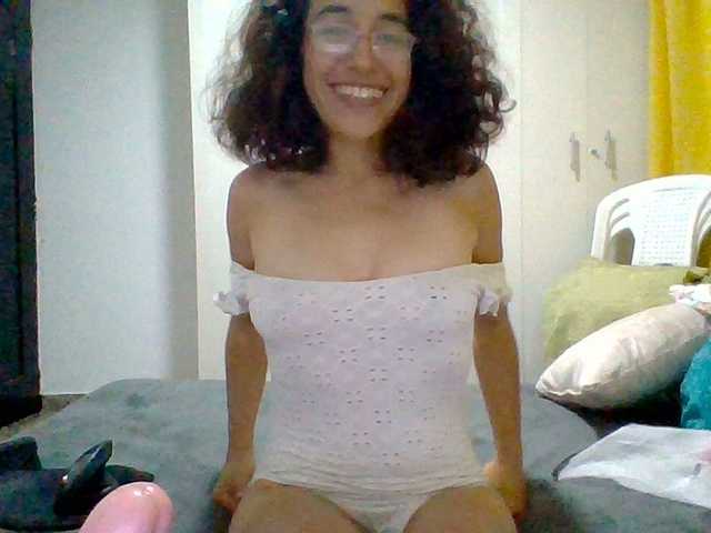 TaniaMarqueza webcam