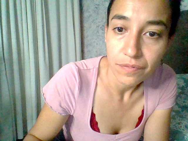 TaniaMarqueza's BongaCams show and profile