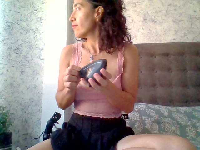 TaniaMarqueza's BongaCams show and profile