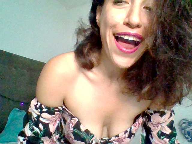 TaniaMarqueza's BongaCams show and profile