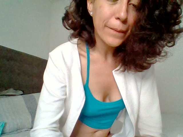 TaniaMarqueza's BongaCams show and profile