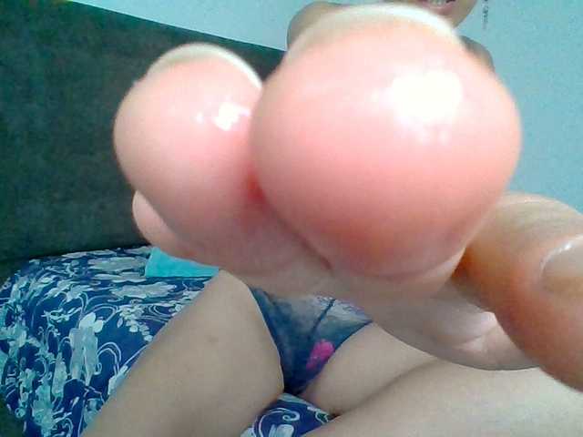 TaniaMarqueza's BongaCams show and profile