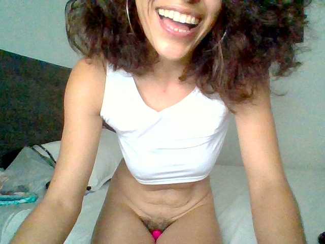 TaniaMarqueza webcam