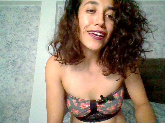 TaniaMarqueza's BongaCams show and profile